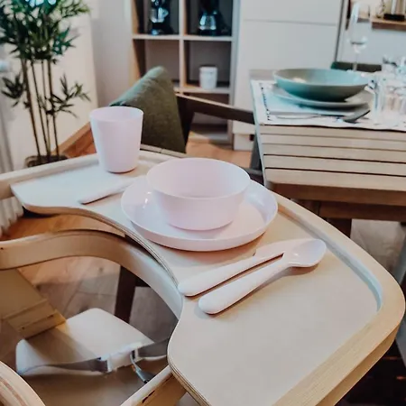 Premium Residence, Stunning Views Overlooking The Station & City, Sleeps 18 Apartment Koblenz (Rhineland-Palatinate)