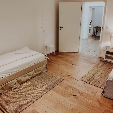 아파트 Premium Residence, Stunning Views Overlooking The Station & City, Sleeps 18