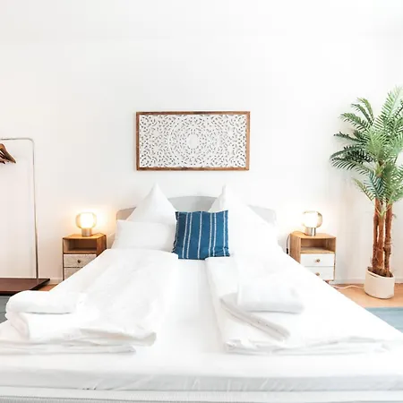 아파트 Premium Residence, Stunning Views Overlooking The Station & City, Sleeps 18