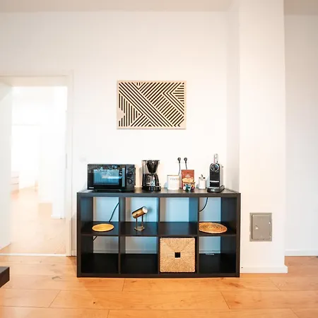 Premium Residence, Stunning Views Overlooking The Station & City, Sleeps 18 * Koblenz (Rhineland-Palatinate)