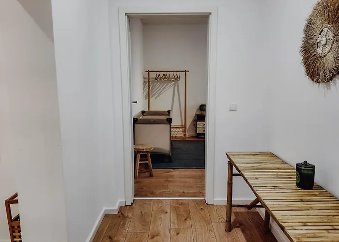 Premium Residence, Stunning Views Overlooking The Station & City, Sleeps 18 Apartment Koblenz (Rhineland-Palatinate)